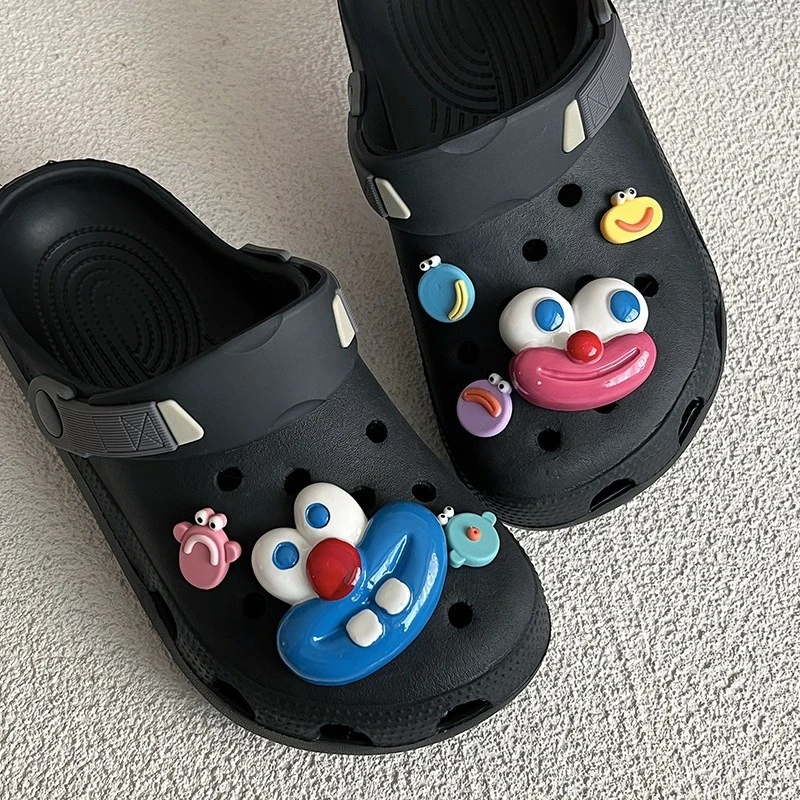 Fashion Big Mouth Creative DIY Shoe Charms For Clogs Bubble Slides Sandals Removable Shoe Decorations Accessories Christmas Gift