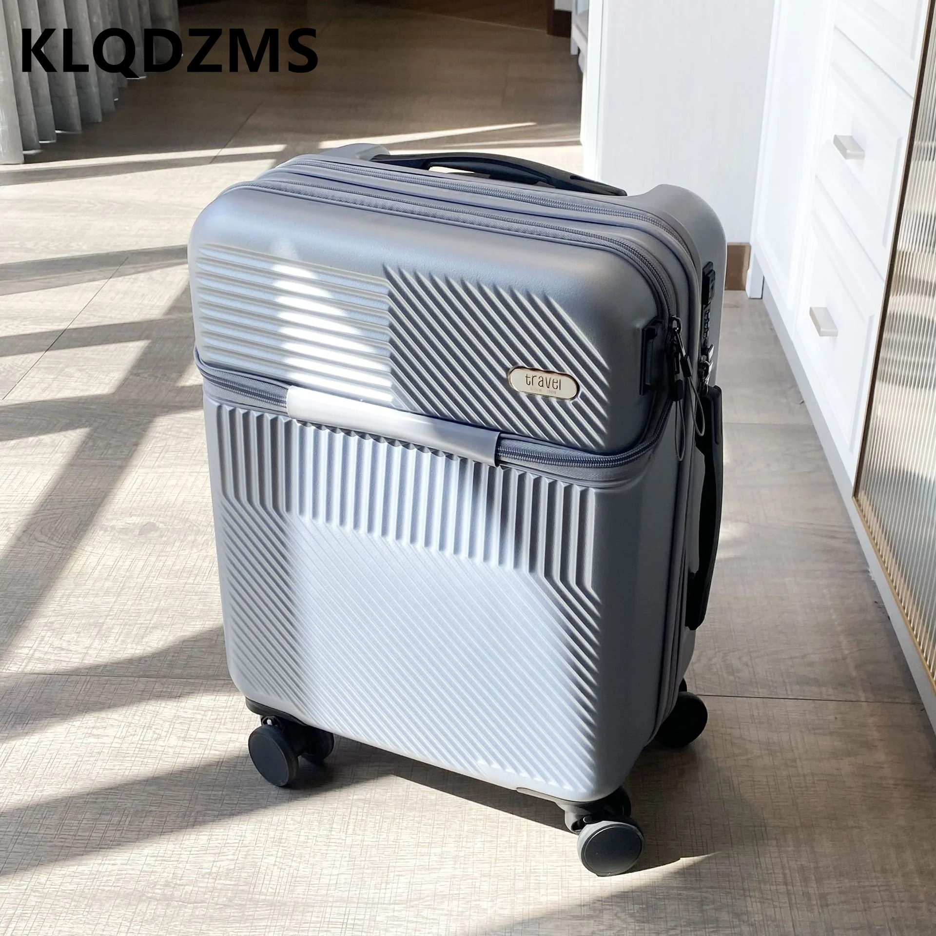 

KLQDZMS 20"22"24"26 Inch New Front-opening Luggage For Men And Women Universal Lightweight Can Be on The Plane Trolley Suitcase