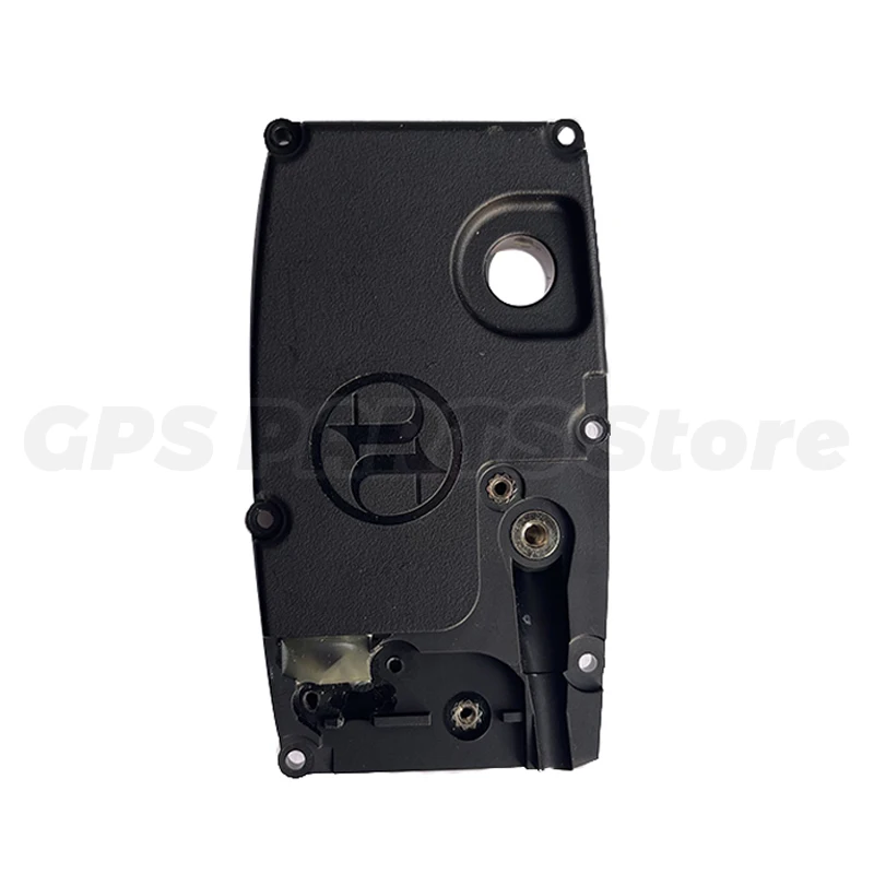 

Garmin T5 Upper Shell Has a Few Scratches And Can Be Used As An Accessory