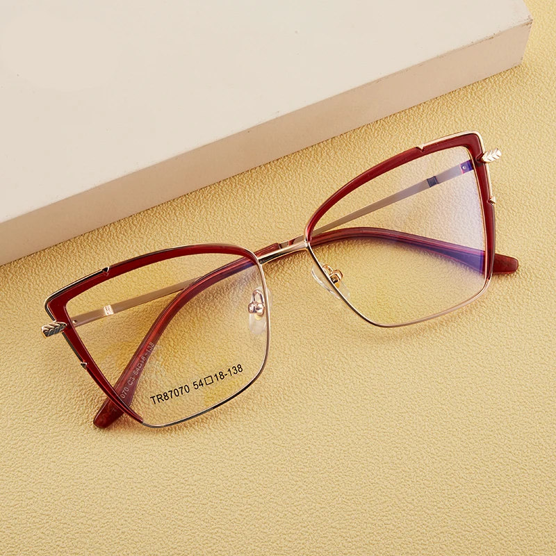 JMISUS Fashion نظارات طبية على شكل عين القطة للنساء على شكل فراشة نظارات شمسية معدنية تقدمية فوتوكروميك