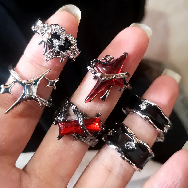 القوطية الشرير الأسود كريستال القلب الحب الأحمر الصليب هندسية بالتنقيط النفط افتتاح حلقة Y2K الجرونج كول الهيب هوب مجوهرات EMO اكسسوارات