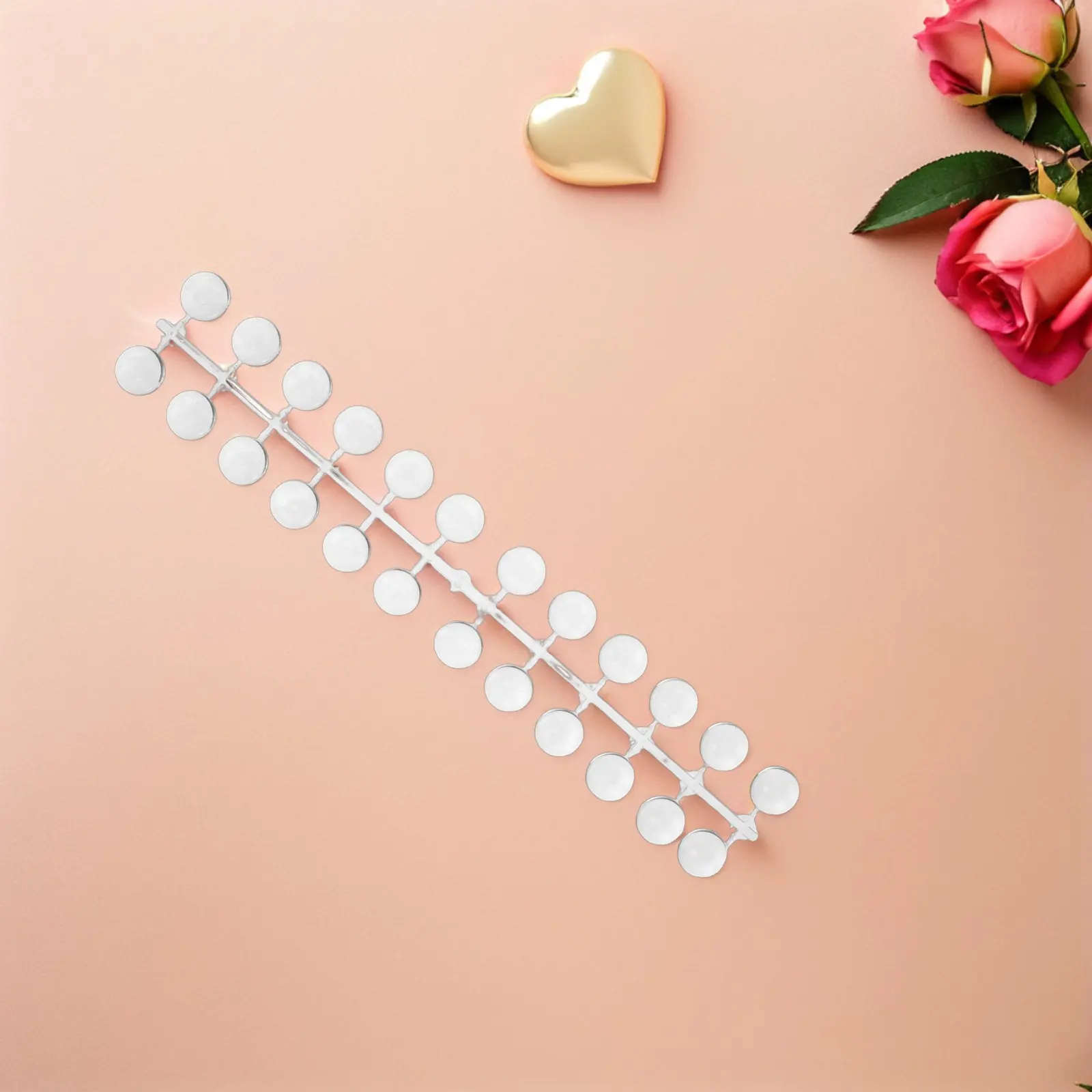 120pcs Nail Color Display Board – Clear Plastic Flat-Bottom Sample Palette for Salon & Nail Art