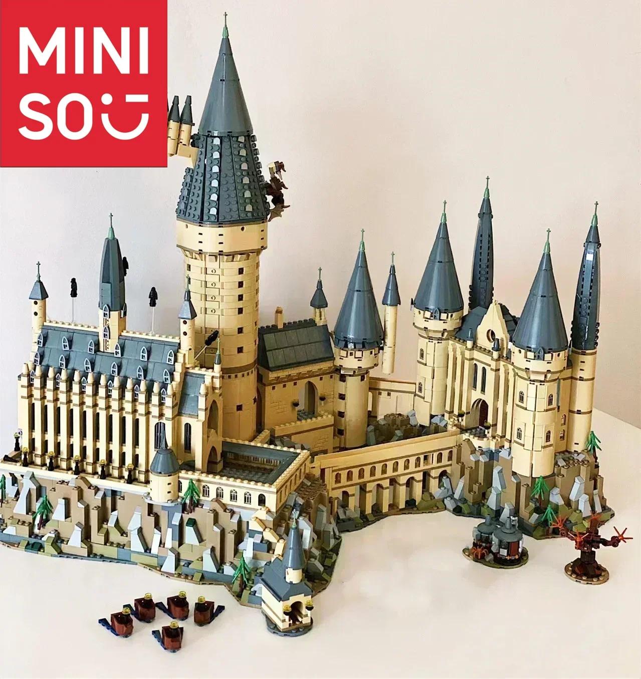 MINISO – blocs de construction classiques, ensemble de modèles de château, 6020 pièces, briques à assembler compatibles 71043, jouets d'anniversaire et de noël pour enfants, cadeau