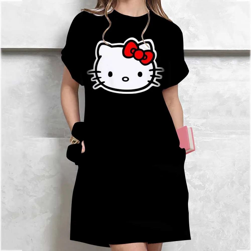 ชุดเดรสยาวของผู้หญิงแฟชั่นฤดูร้อนสาว Hello Kitty พิมพ์ขนาดใหญ่ลําลองคอกลมแขนสั้นมินิเสื้อยืดชุด ﻿