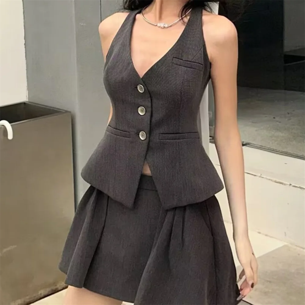 PB&ZA 2024 Spring New Women\'s Style Slim Fit Versatile Bow Decoration Open Back Hanging Neck Vest Pleated Half Skirt Set