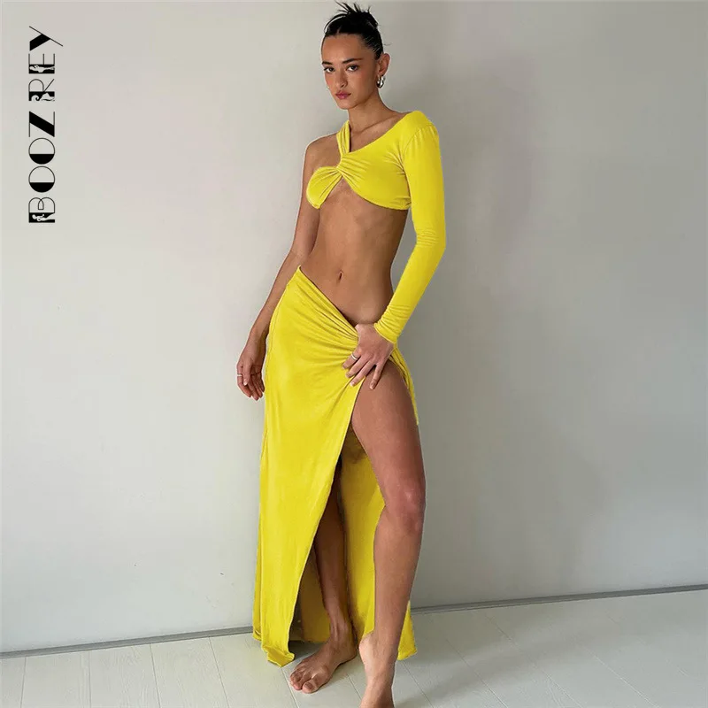 

Однотонная короткая футболка BooZrey на одно плечо, облегающие костюмы с разрезом и юбкой до локтя 2023, летний сексуальный индивидуальный комплект из двух предметов