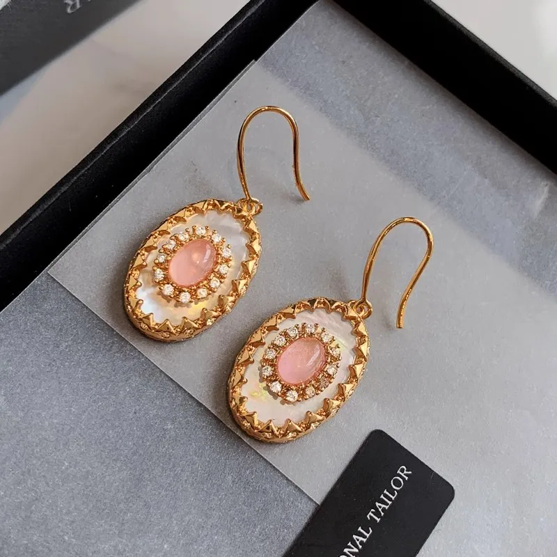 

Palace Vintage Pink Glazed Stone Natural White Shell Earrings for Women High-end Light Luxury Fashion OL Banquet Jewelry