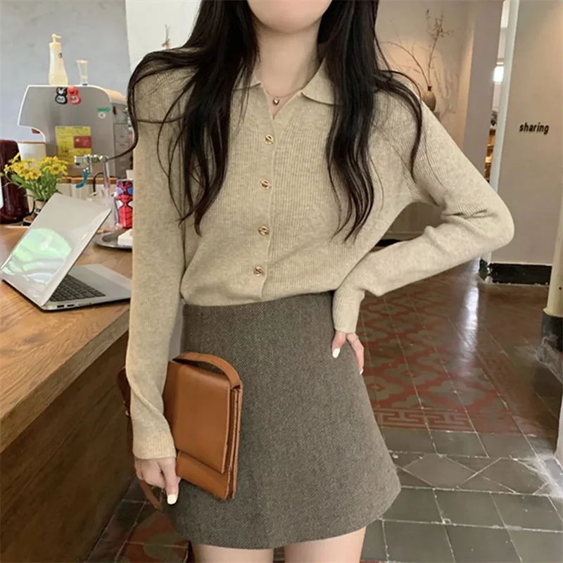 Knit Women Spring 2024 New Polo Collar Button Base Long sleeve Inner wear Crop Cardigan Sweater Top Autumn and Winter