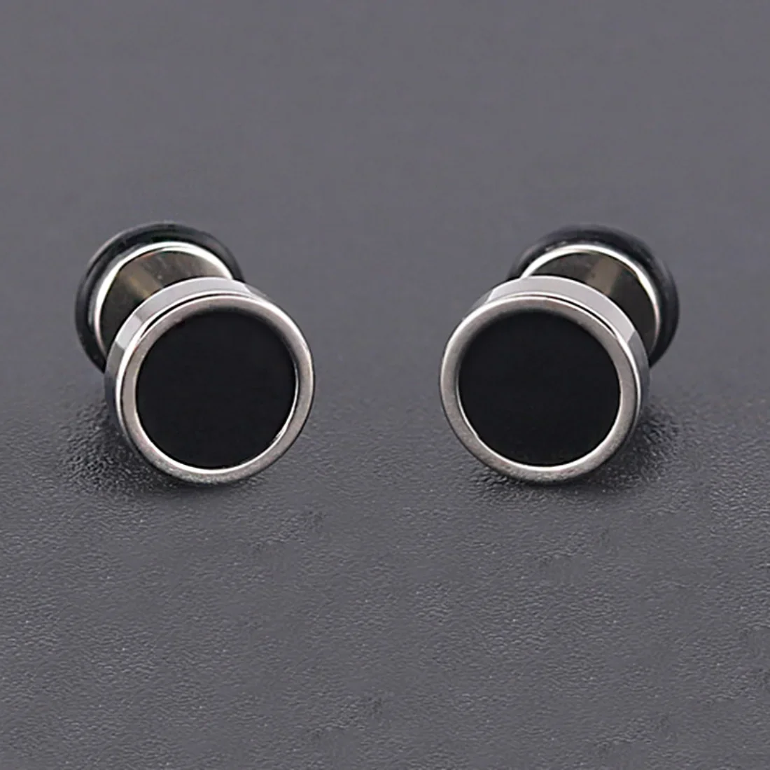 Boucles d\'oreilles rondes en acier inoxydable pour hommes, goutte d\'huile noire, boucles d\'oreilles en titane, bijoux hip hop, mode punk,