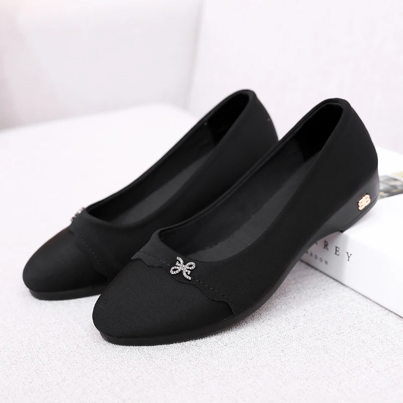 novos-sapatos-de-tecido-femininos-sapatos-casuais-joker-sapatilhas-com-solado-macio-sapatos-de-moda-confortaveis-para-minha-mae