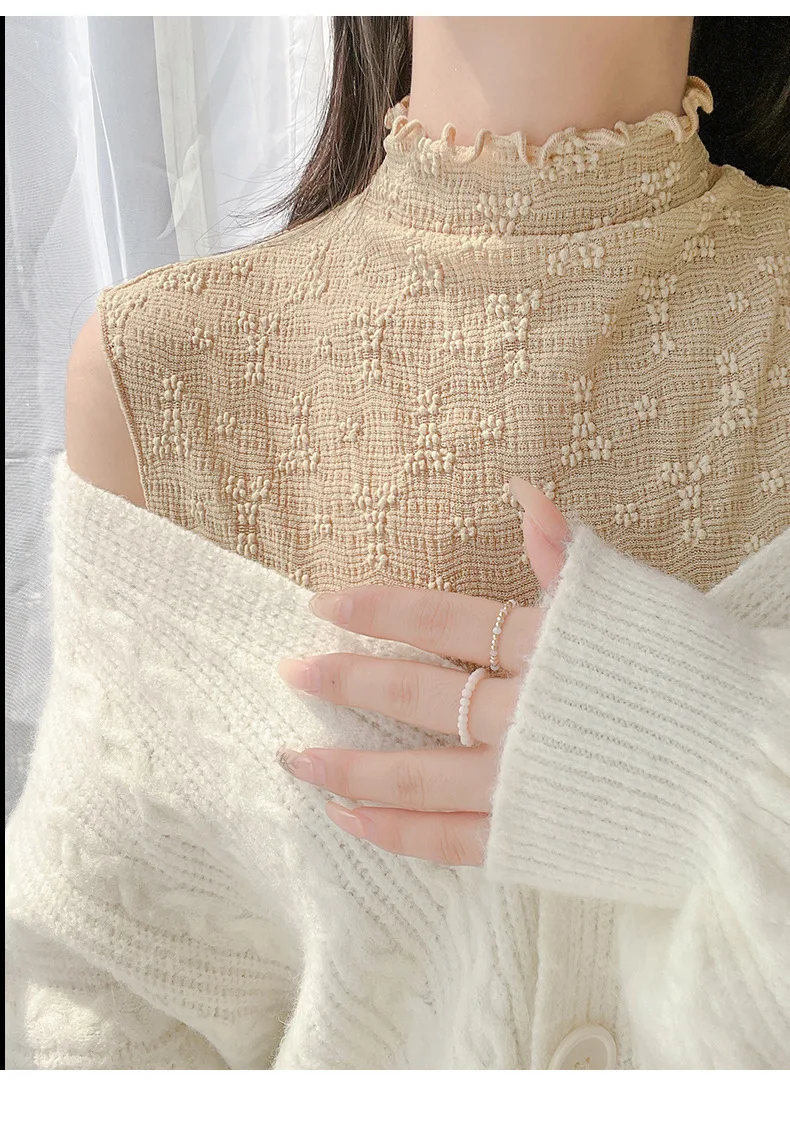 Khaki - sleeveless crop top