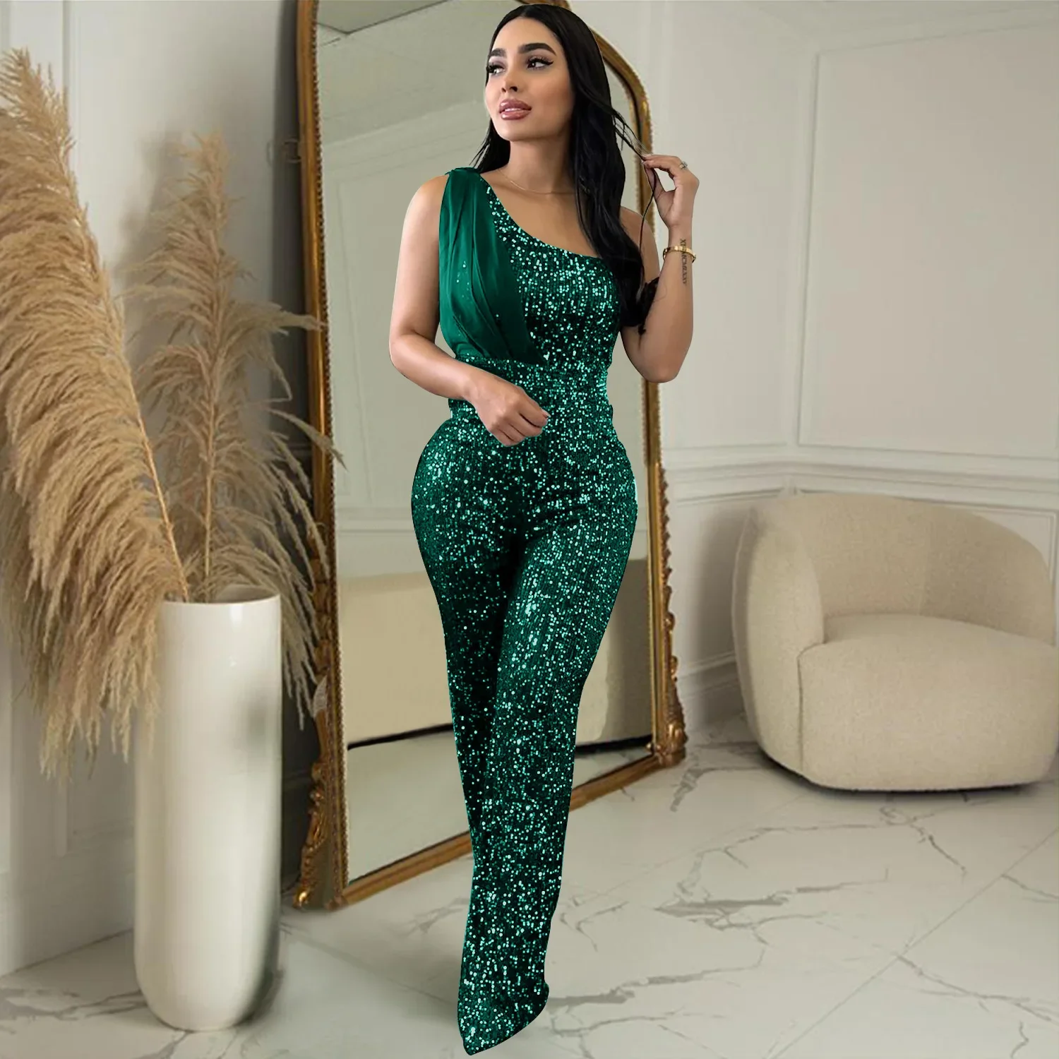 

Elegant Sequins One Shoulder Women Jumpsuits Christmas Sexy Female Sequins One Piece Sleeveless Pants Rompers Luxury Party Wear