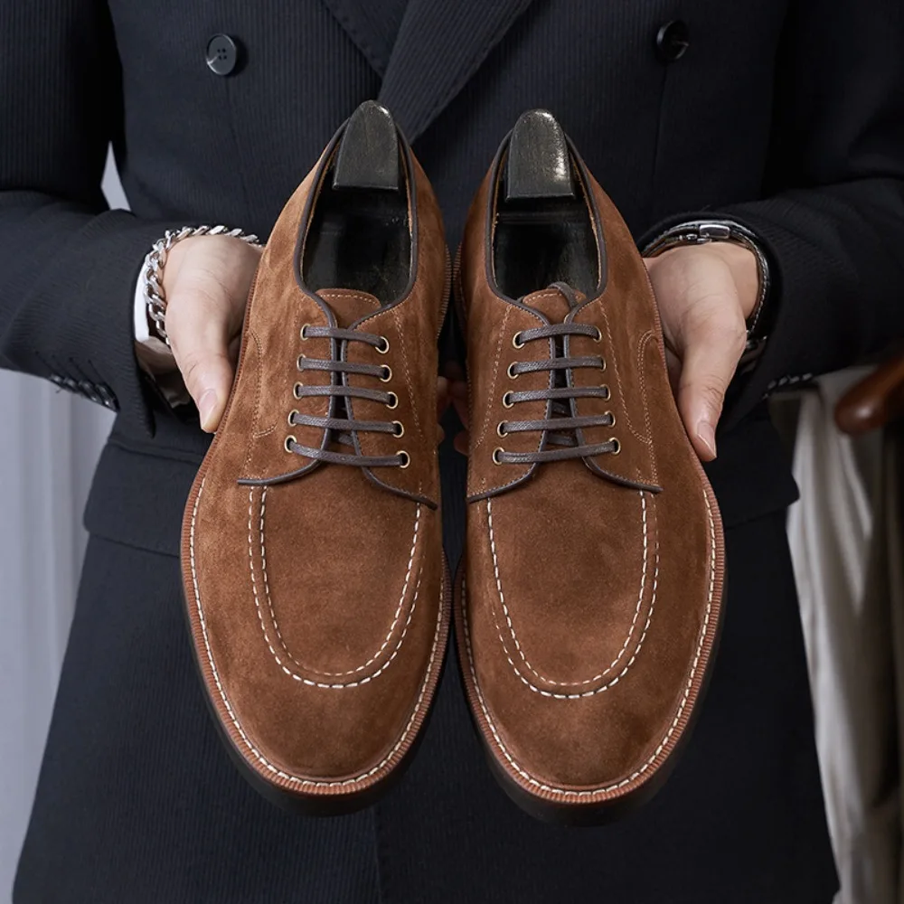 

Винтажная мужская обувь. Замшевая деловая повседневная удобная классическая кожаная обувь. Замша из нубука. Простая и универсальная и стильная.