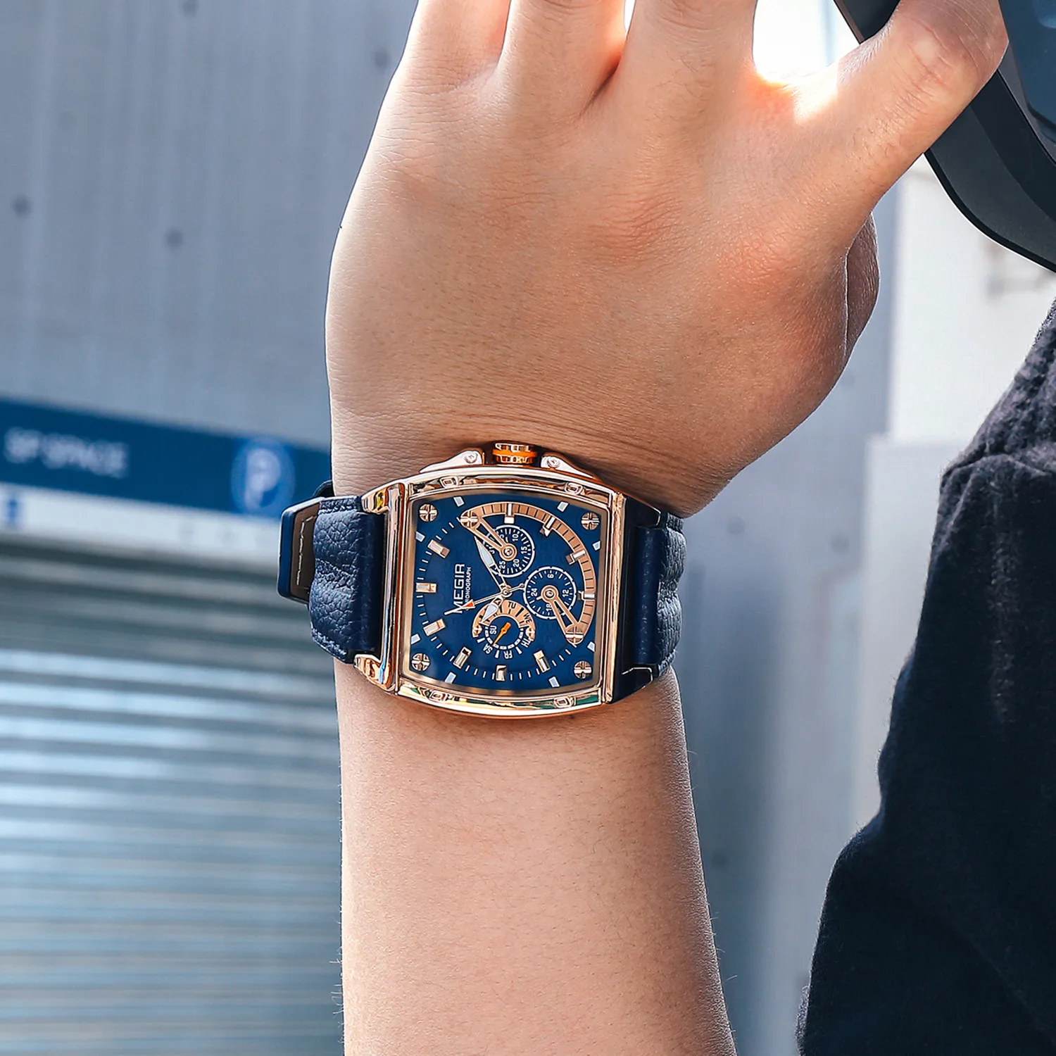 Reloj MEGIR para hombre, cronógrafo de cuarzo a la moda, reloj de pulsera deportivo resistente al agua con esfera grande, indicador de fecha y semana las 24 horas, reloj para hombre 2204