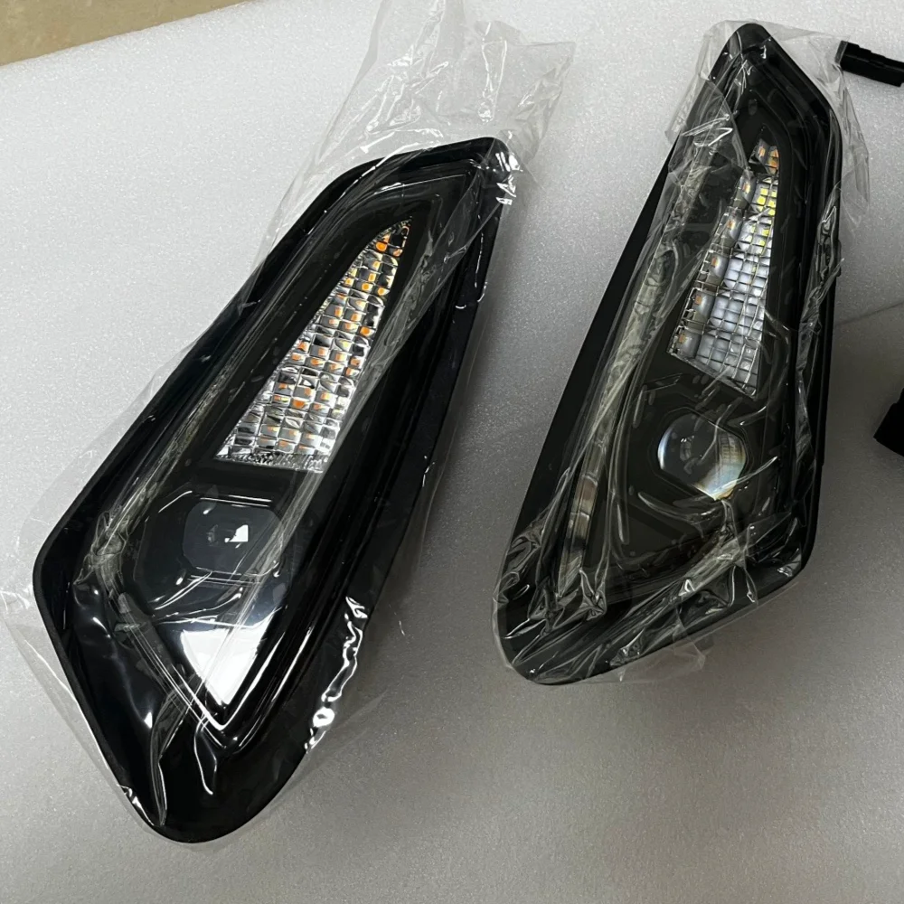 Car LED DRL 12V Daytime Running Lights For Toyota Sienna XSE 2021 Granvia Turn Signal Lamps Car Foglamp Yellow White