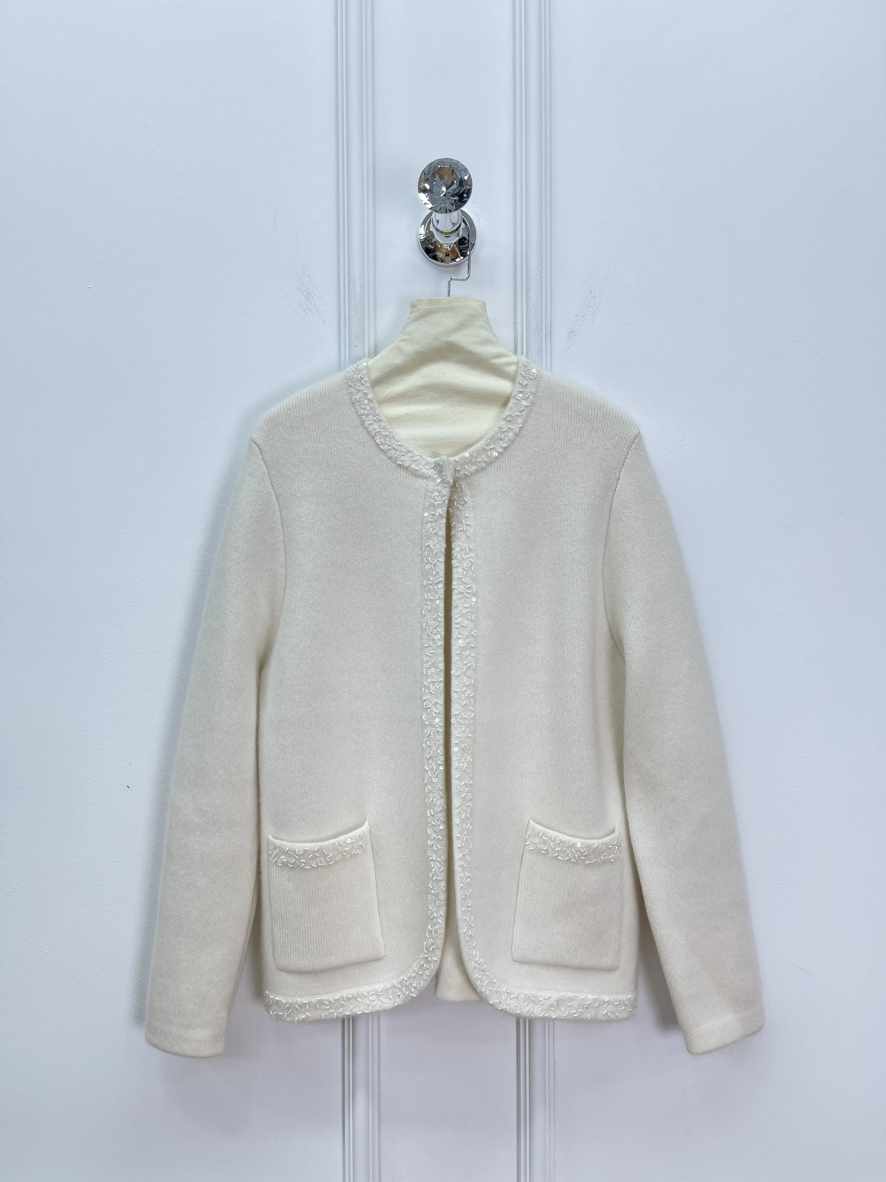 

Кашемировый вязаный кардиган на одной пуговице с бисером, простой интеллектуальный стиль, короткое пальто, женское свободное пальто