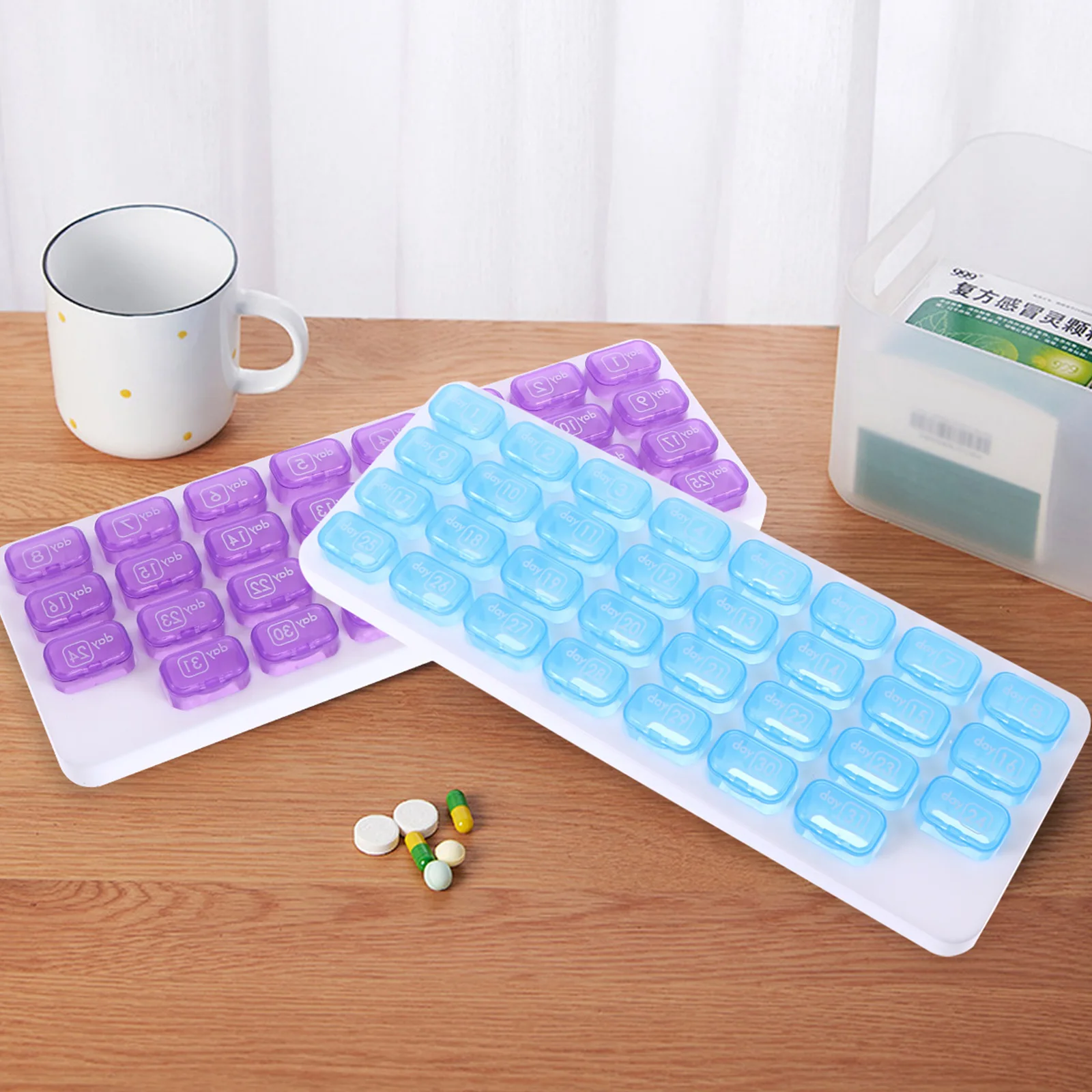 

2pcs Portable Case -Day Medicine Organizer Pill Box Vitamin Case for Travel Storage Health Care
