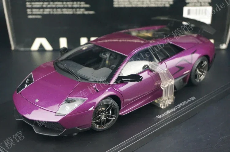 

Autoart 1:18 Murcielago LP670-4 SV Purple Simulation Limited Edition All Open Alloy Metal Static Car Model Toy Gift