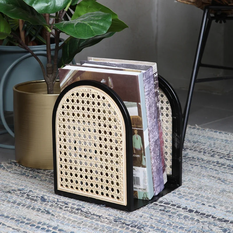 

Nordic Rattan Woven Bookshelf, Creative Magazine Storage Rack, Home Organizer, Bedroom Bedside Display