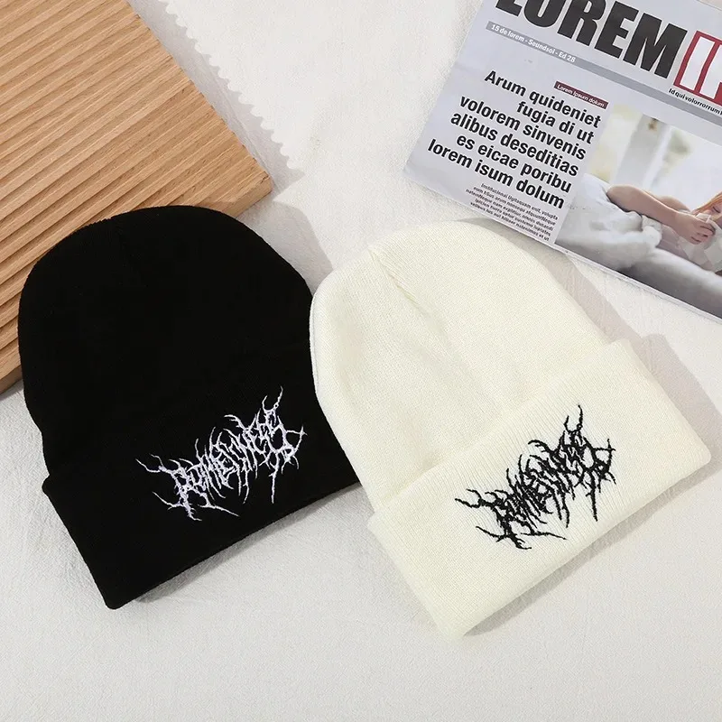 Ciepłe damskie męskie zimowe czapki beanie Gothic Street Punk czapki z dzianiny 100% bawełna moda utrzymuj ciepło Skullies czapki beanie