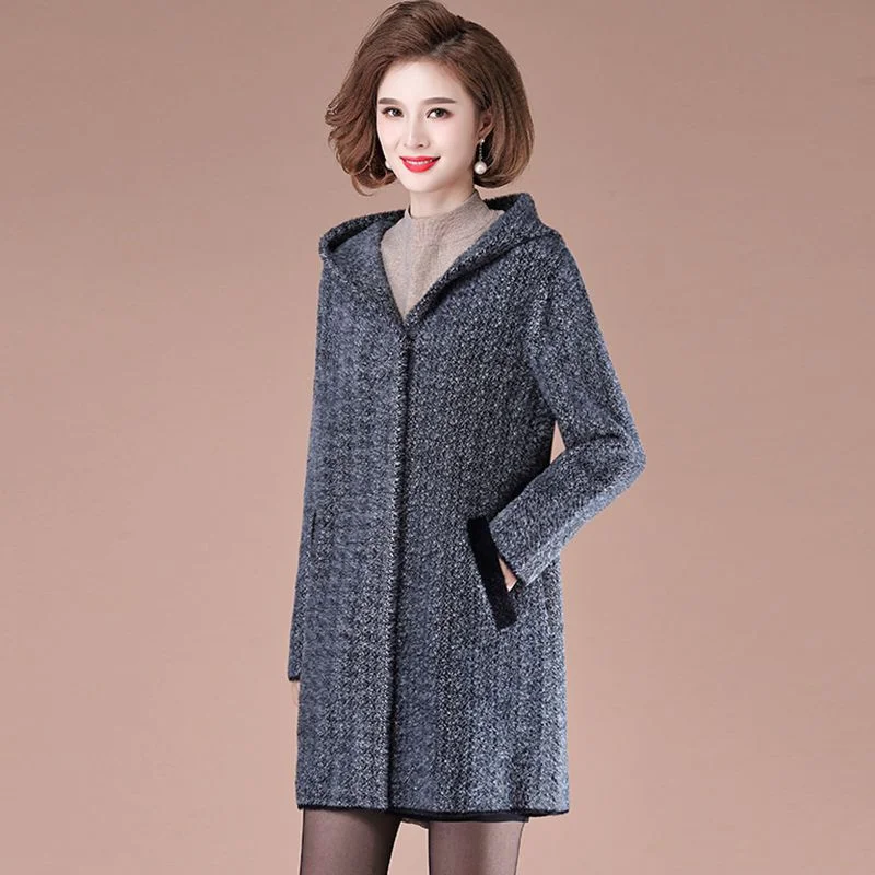 New 2022 Autumn Winter Mother\'s Imitation Mink Velvet Woolen Coat Women  Loose Middle-Aged Elderly Knitted Cardigan Women Jacket