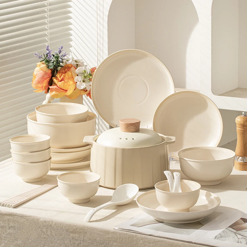Modern Aesthetic Girls Dinnerware White Design Luxury Bowl Plates Dinner Sets Christmas Elegant Vajilla Porcelana Dinner Set