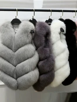 Image Sleeveless Jacket For Women Fox Fur Vest 2025 Winter Fox Fur Jacket Women Short Artificial Fur Coat Elegant Female Warm Vest