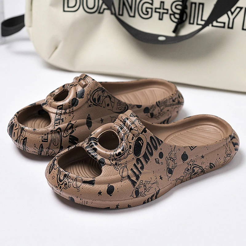 New Style Couple's Sandals Personality Eva Soft Comfortable Man Slipper Designed Bedroom Outdoor Casual Thick Bottom Mens Sandal