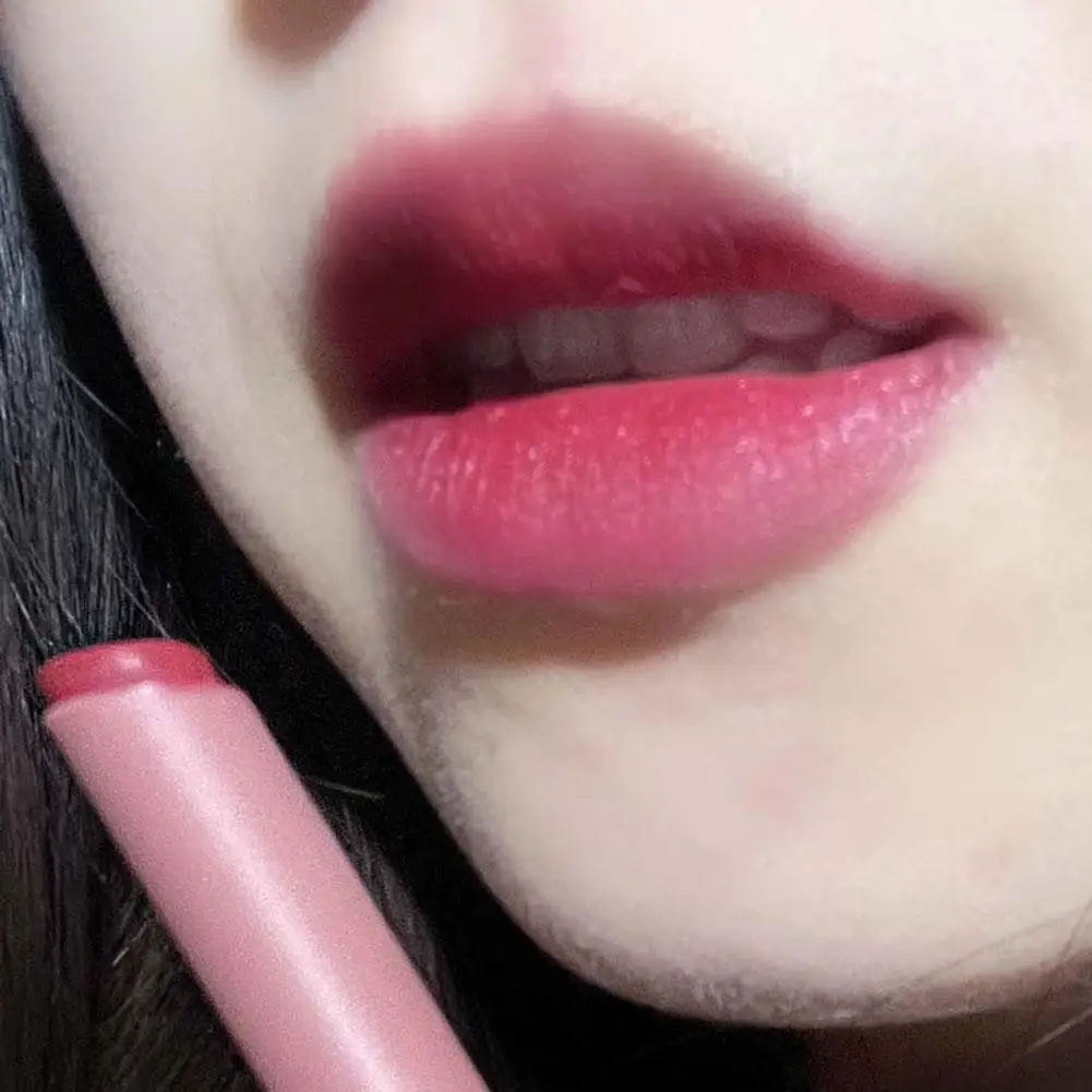 

Matte Lipstick Small Red Tube Vevelt Genuine Thin Tube Nonstick Cup Lip Glaze Slightly Tipsy Rose Wholesale Makeup
