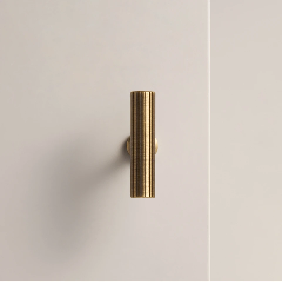 Nurlin Solid Brass Art Deco Vertical Lines Linear Kitchen Cabinet Knobs T Bars Bedroom Wardrobes Long Pull Drawer Handle