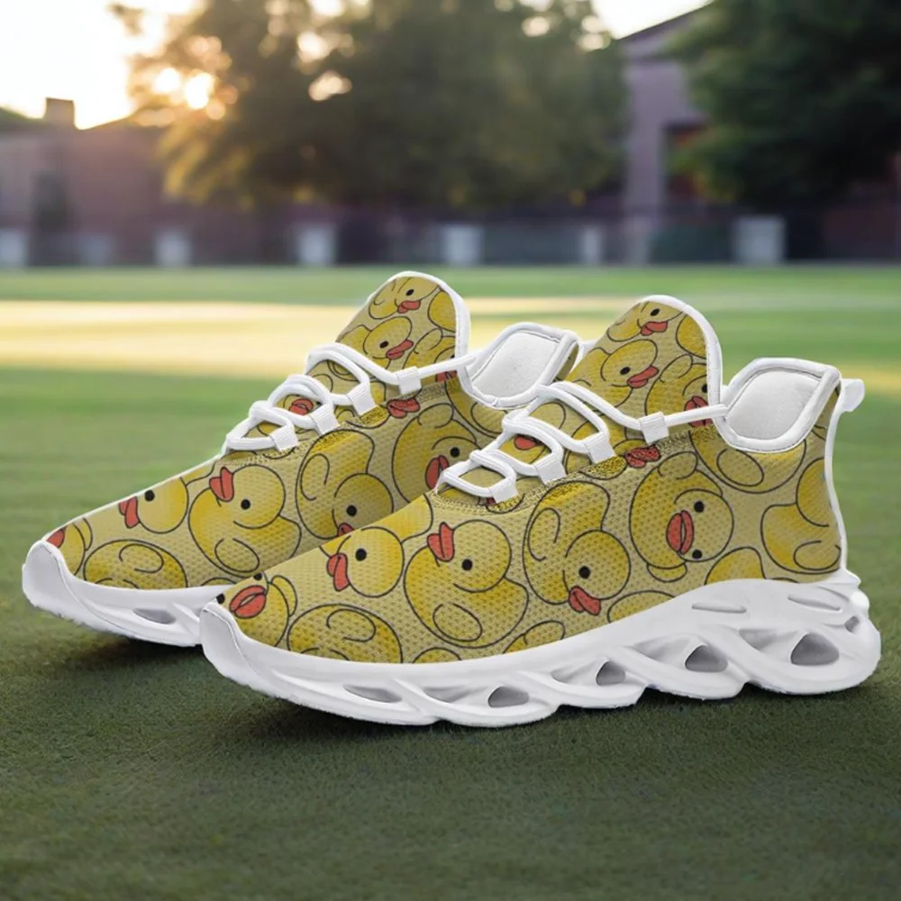 

Cartoon yellow duck print casual sneakers shoes for men and women, lightweight and breathable running shoes