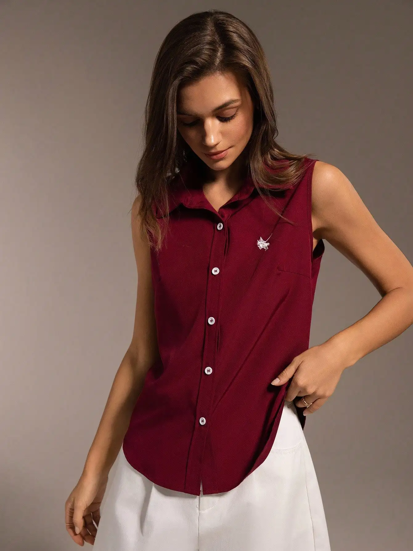 

Elegant Burgundy Sleeveless Shirt Collared Button Front Small Floral Embroidery Casual Daily Wear Top