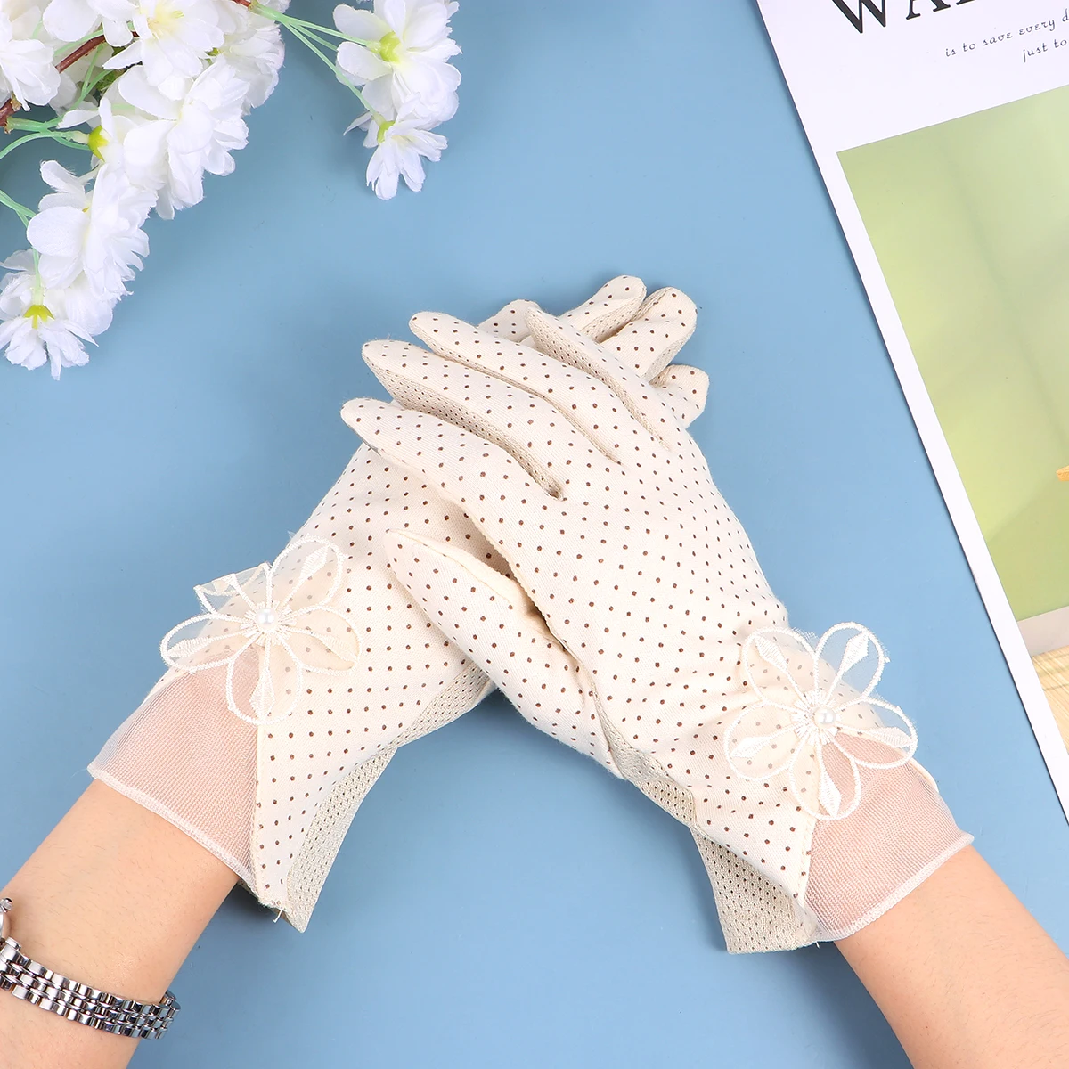 

Touch Screen Sun Protection Gloves Outdoor Fancy Women Dress Costume Supplies Elegant Sunscreen Unique Lace Comfortable