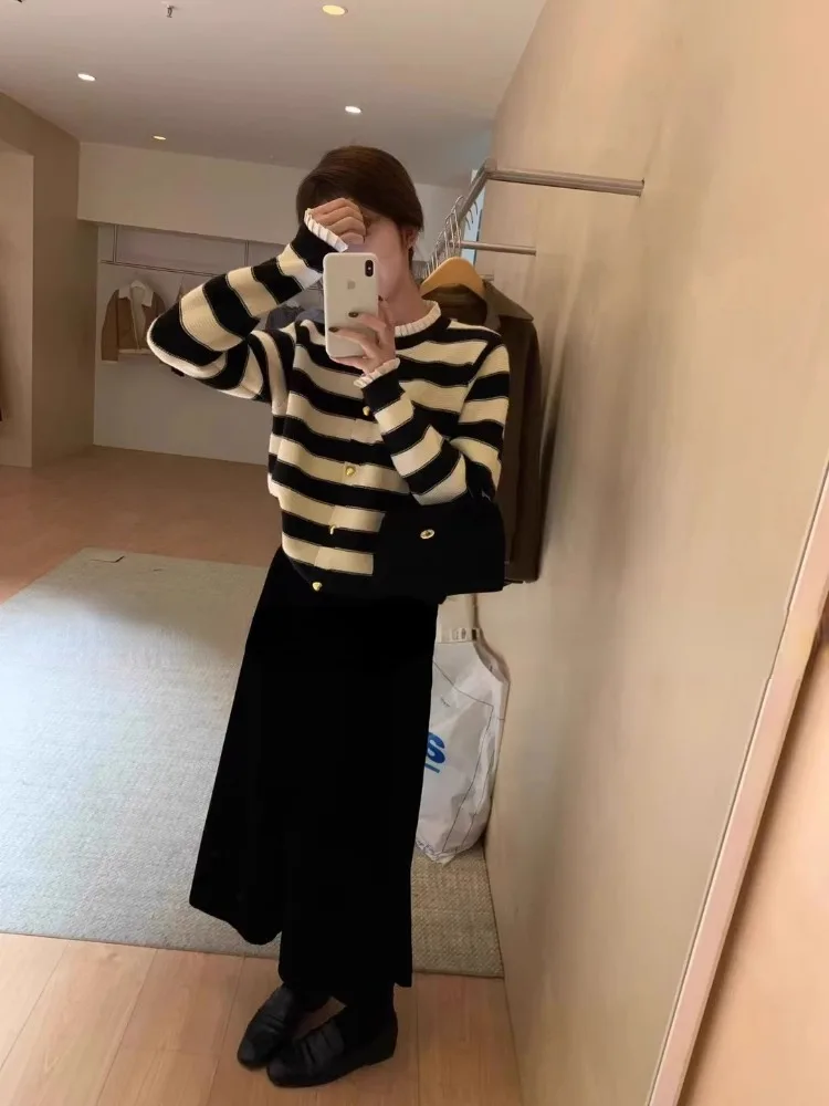 Deeptown Korean Style Striped Knit Cardigans Elegant Youthful Woman Office Wears Sweaters Vintage Classic Female Outerwears