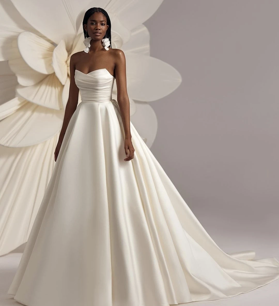 Robe de Mariée Trapèze Élégante, Longueur au Sol, Personnalisée sur Mesure, pour les Patients