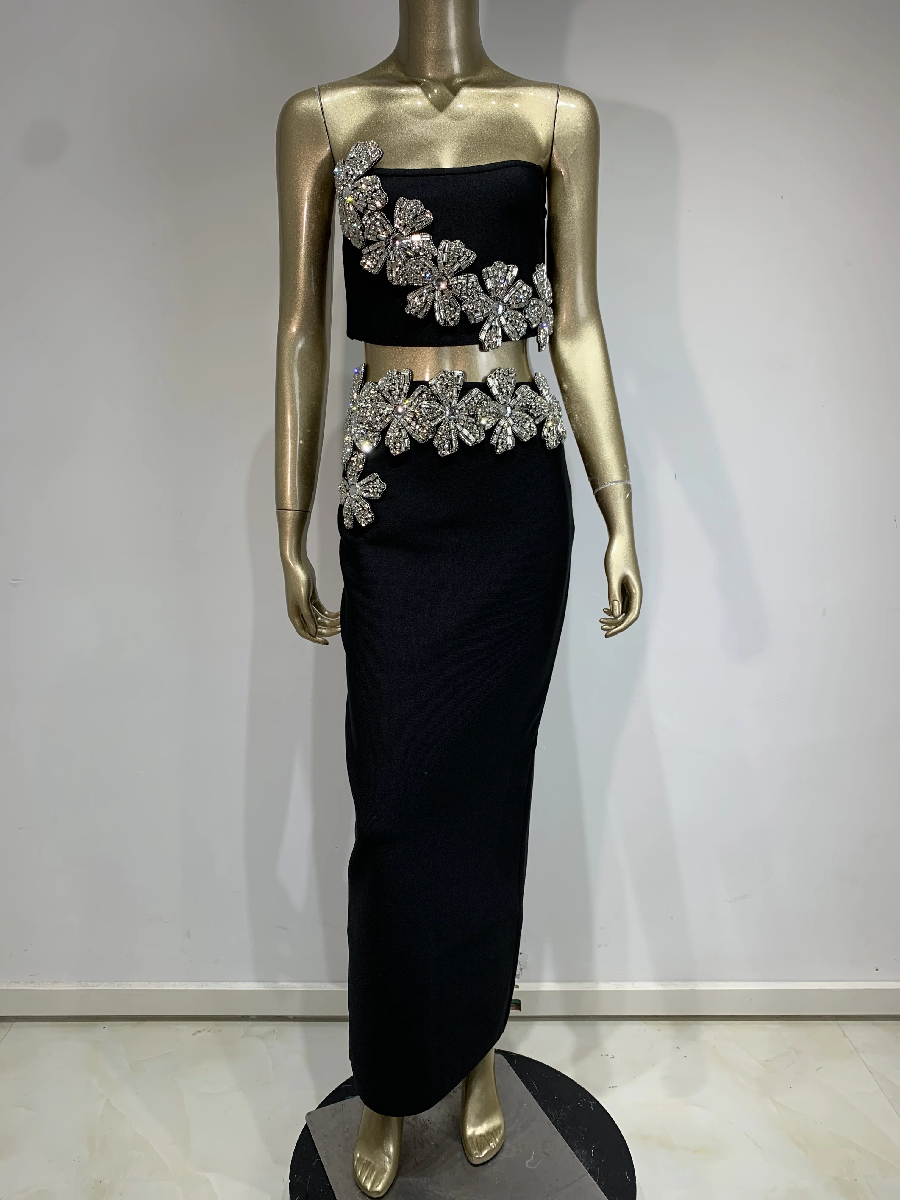 Women Sexy Strapless Flower Diamonds Crystal Black Maxi Long Bandage Skirt Set 2024 Knitted Elegant Evening Club Party Clothing