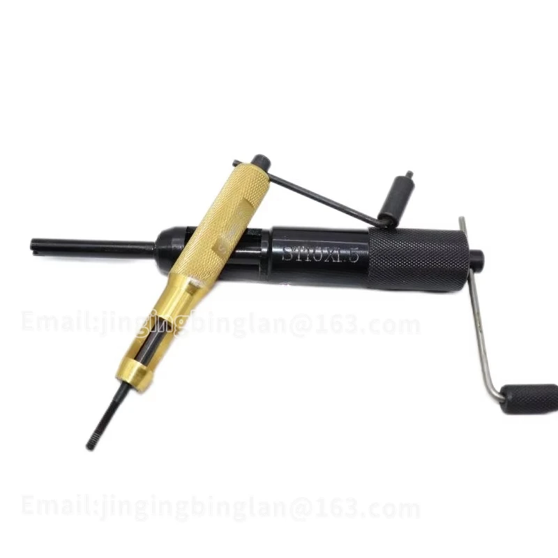 Zestaw kluczy T do naprawy samochodów