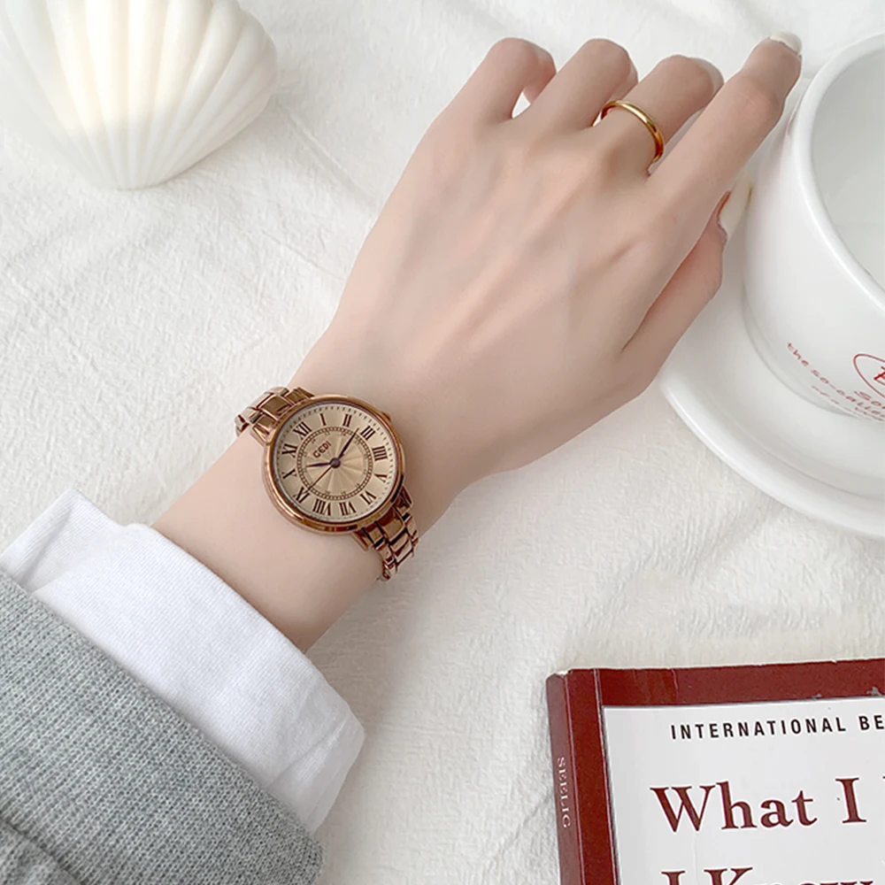 Fashion Temperament Simplicity  Steel Band Watch For women's girl Student Chain watch strap watch Women's accessories