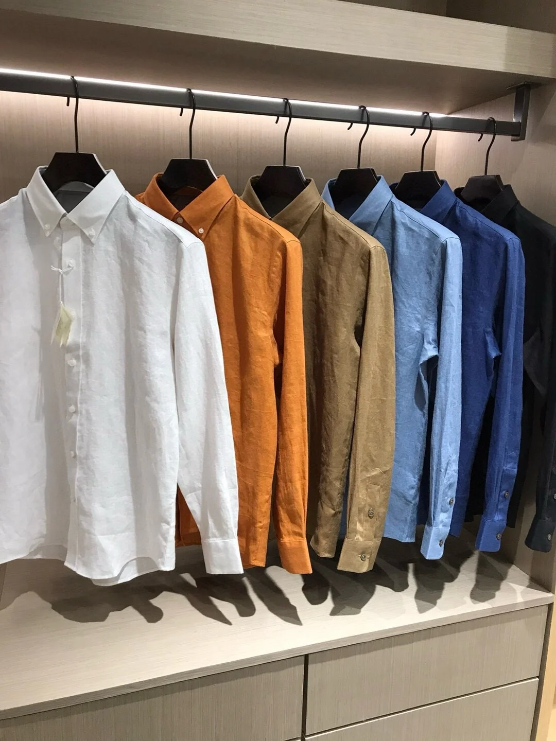 

Elegant Simple Long Sleeve Linen Shirt Business Casual Men's Fashion Summer Lightweight Shirt Classic Style Elegant Shirt