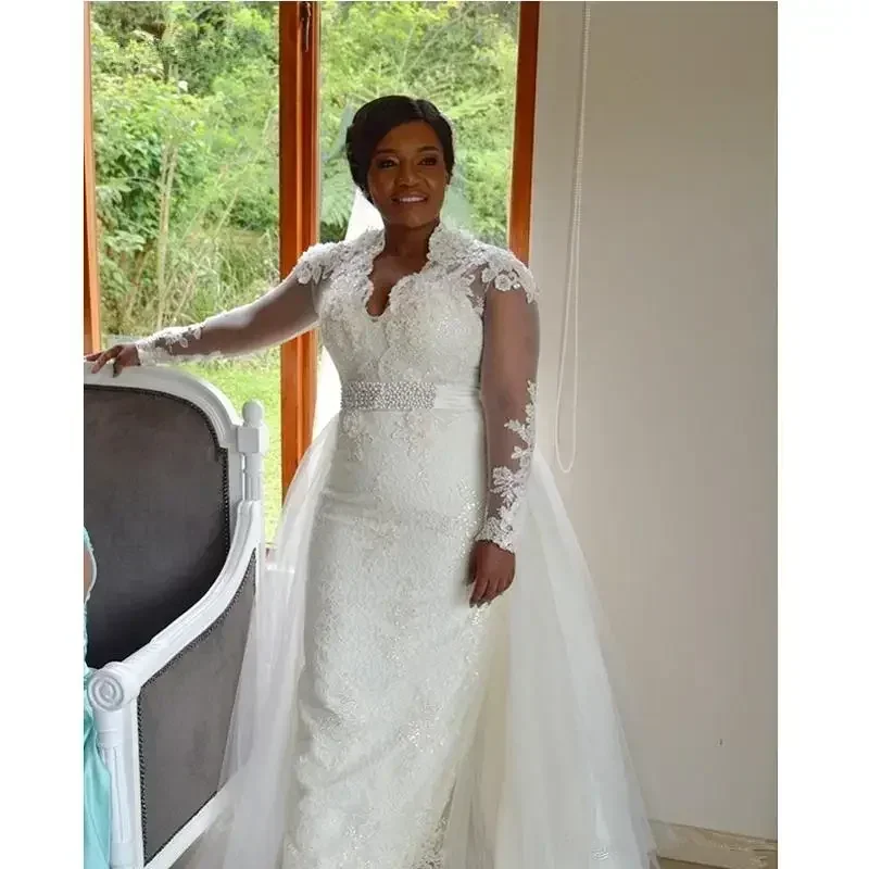 カスタマイズされたプラスサイズのアフリカのウェディングドレス、取り外し可能なトレーン、長袖、クリスタルレース、ガーデンウェディングパーティー、花嫁衣装