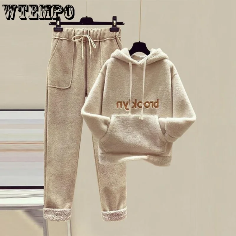 

WTEMPO Women's Hooded Sherpa Lined Sweatshirt Sweatpants 2 Pieces Autumn Winter Fleece Lined Sportswear Two Pieces Matching Sets