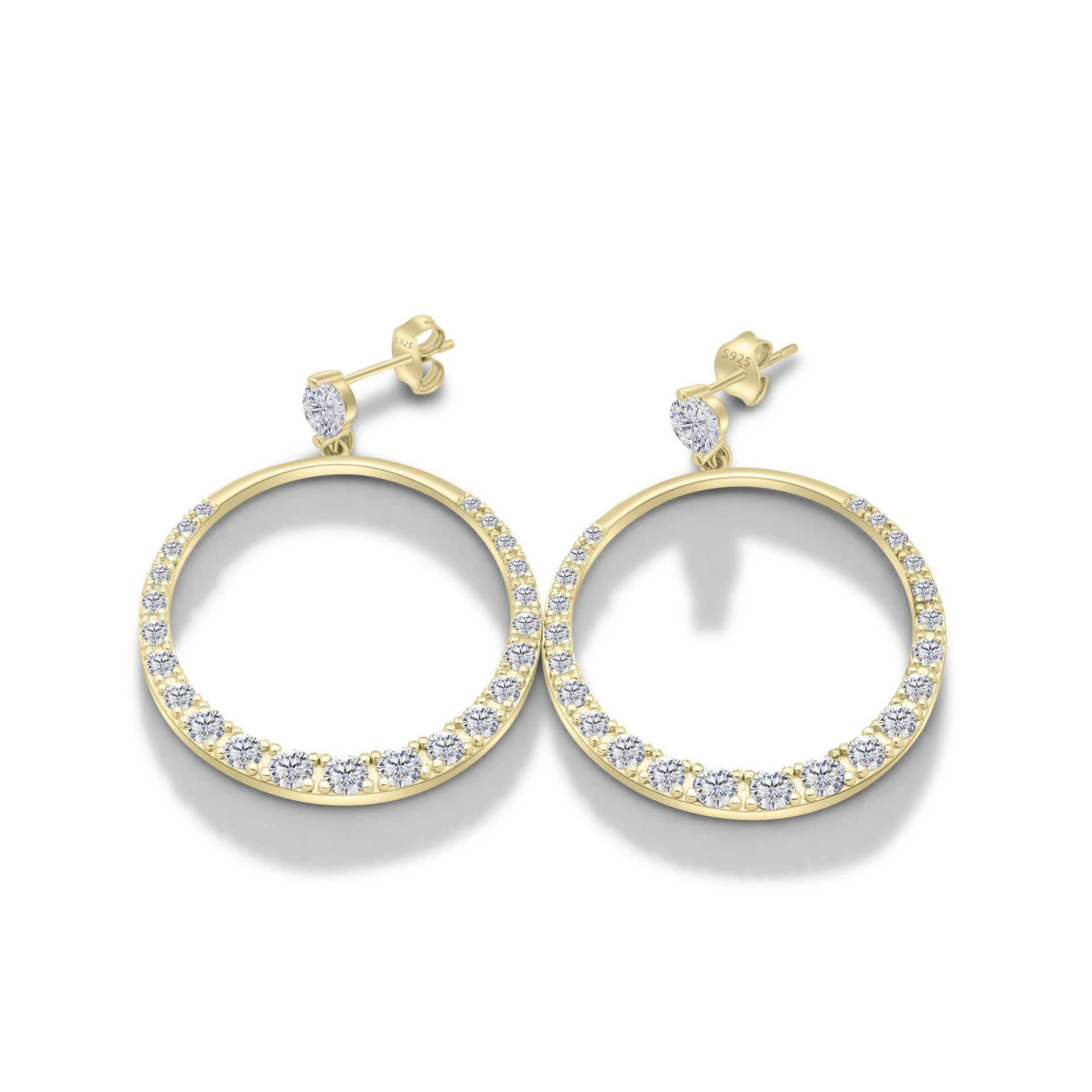 

Butterflykiss Hollow Round Stud Earrings With Full Moissanite For Women S925 Sterling Silver Gold Plated Fashionable Jewelry