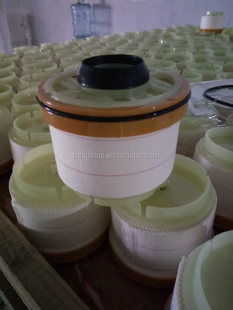 original High Quality Fuel Filter 233900L041 233900L070 233900L010 for Hilux cars high quality