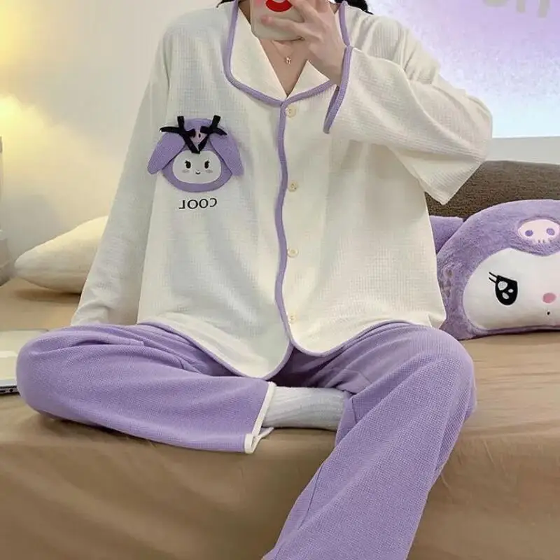 

Sanrio Kuromi кардиган для молодых девушек, пижамы Kawaii, студенческий осенний комплект с героями мультфильмов для отдыха, длинные штаны с длинными рукавами, комплект домашней одежды для общежития