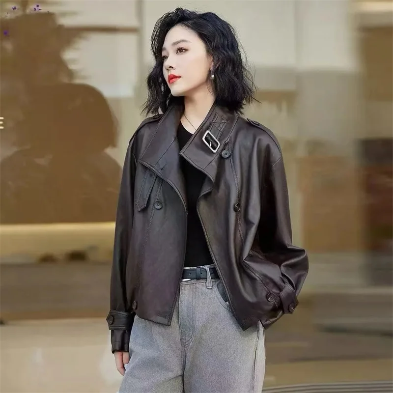 المرأة الأمريكية موضة فو الجلود أبلى 2025 السيدات طويلة الأكمام بولي Leather سترة جلدية الشتاء الإناث الوقوف طوق معطف جلد