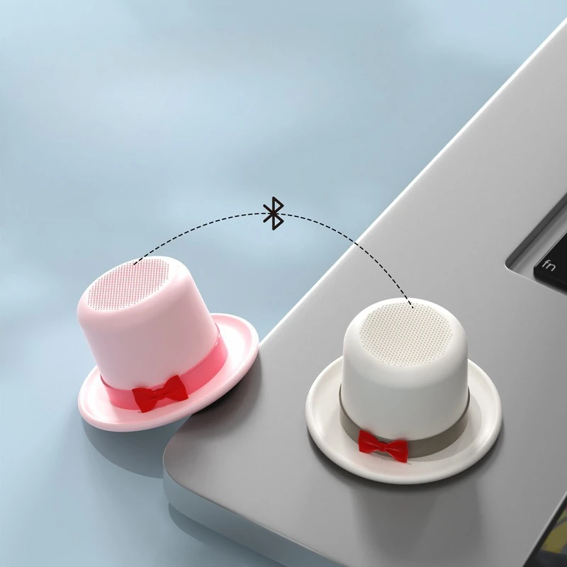 New magic hat magnetic Bluetooth speaker, small speaker mobile phone holder two-in-one