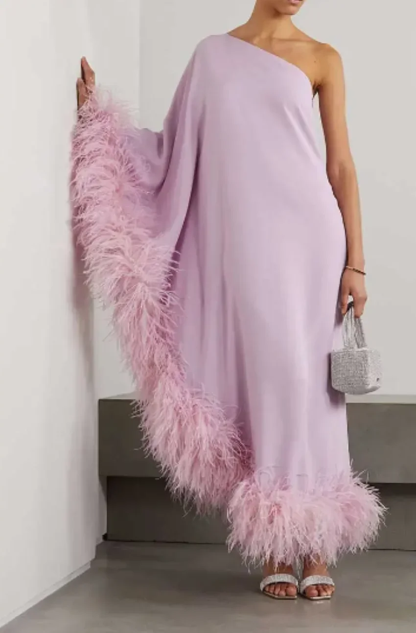 Bride Gown Smock Dress Elegant Purple Feather Single Shoulder Sleeve Evening Gown Saudi Arabia Long Sleeve Ball Gown