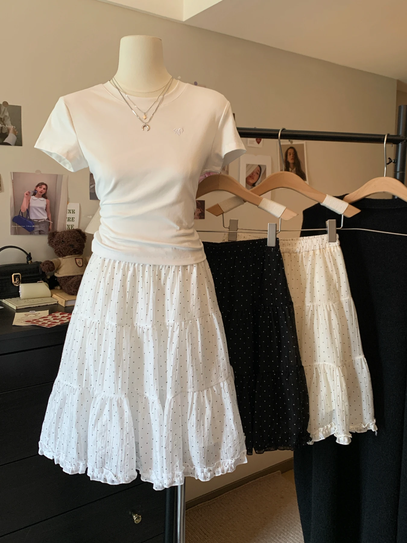 Slimming Polka Dot  Color A-Line Skirt Women's Elastic Waist Wood Grain  Design Commute Style Half-length Skirt