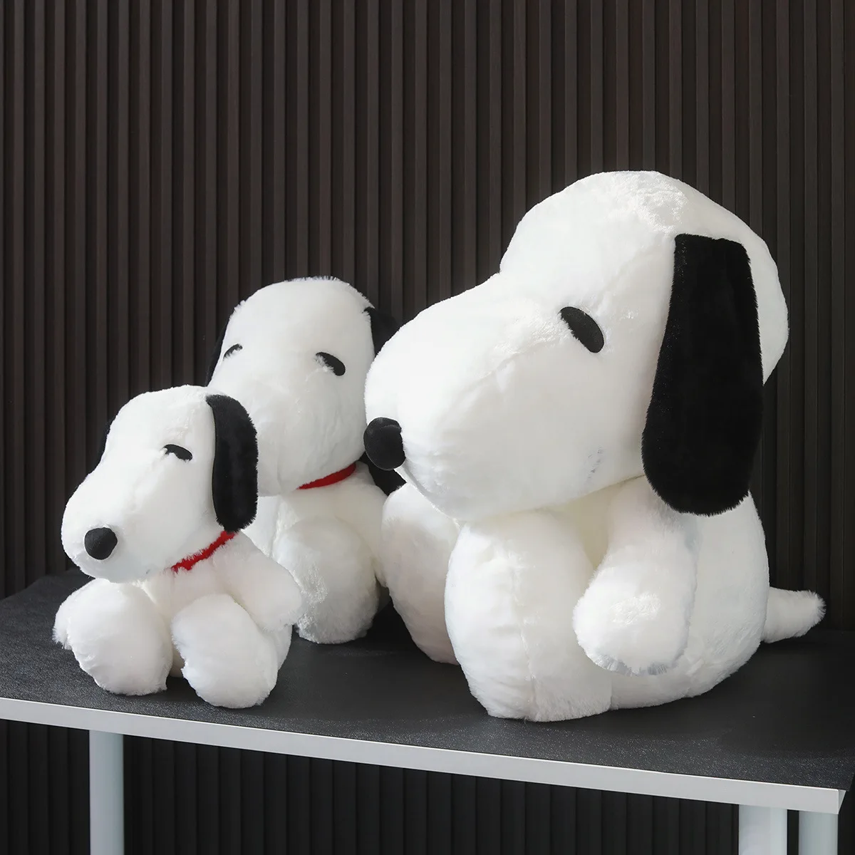 40/60/80cm Anime japonés Snoopy peluche de juguete Snoopy relleno de dibujos animados Anime cómodo Perrito blanco cachorro perro Plushies regalo de cumpleaños