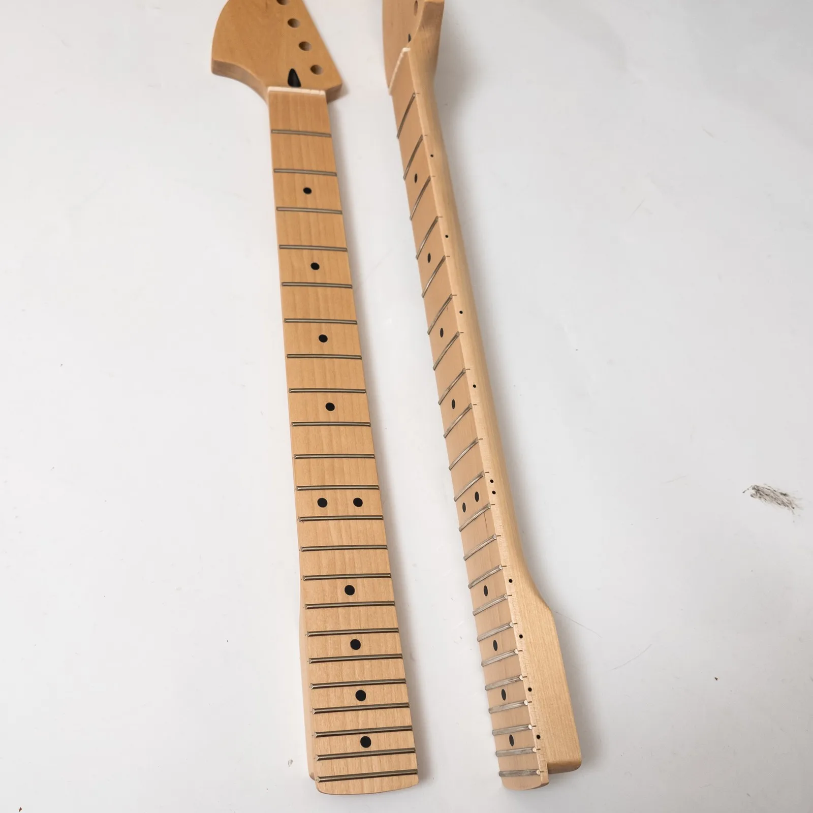 Left Hand Reverse Maple Guitar Neck 70s Large Headstock 22 Medium Jumbo Frets Matte Natural Modern C